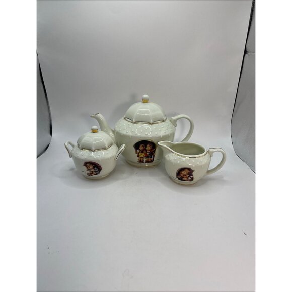 Hummel Danbury Mint Stormy Weather Tea Set Unbrella Boy Creamer, Umbrella Girl S - Picture 1 of 16